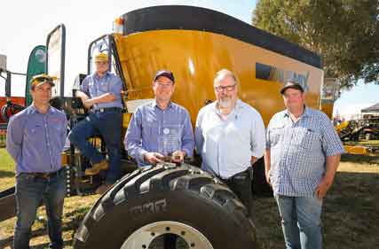 Greater Hume Council award recognises local feed mixer innovation